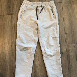Lululemon sweatpants/joggers